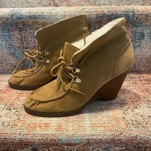 Michael Kors Wendi suede & shearling wedge bootie 8.5